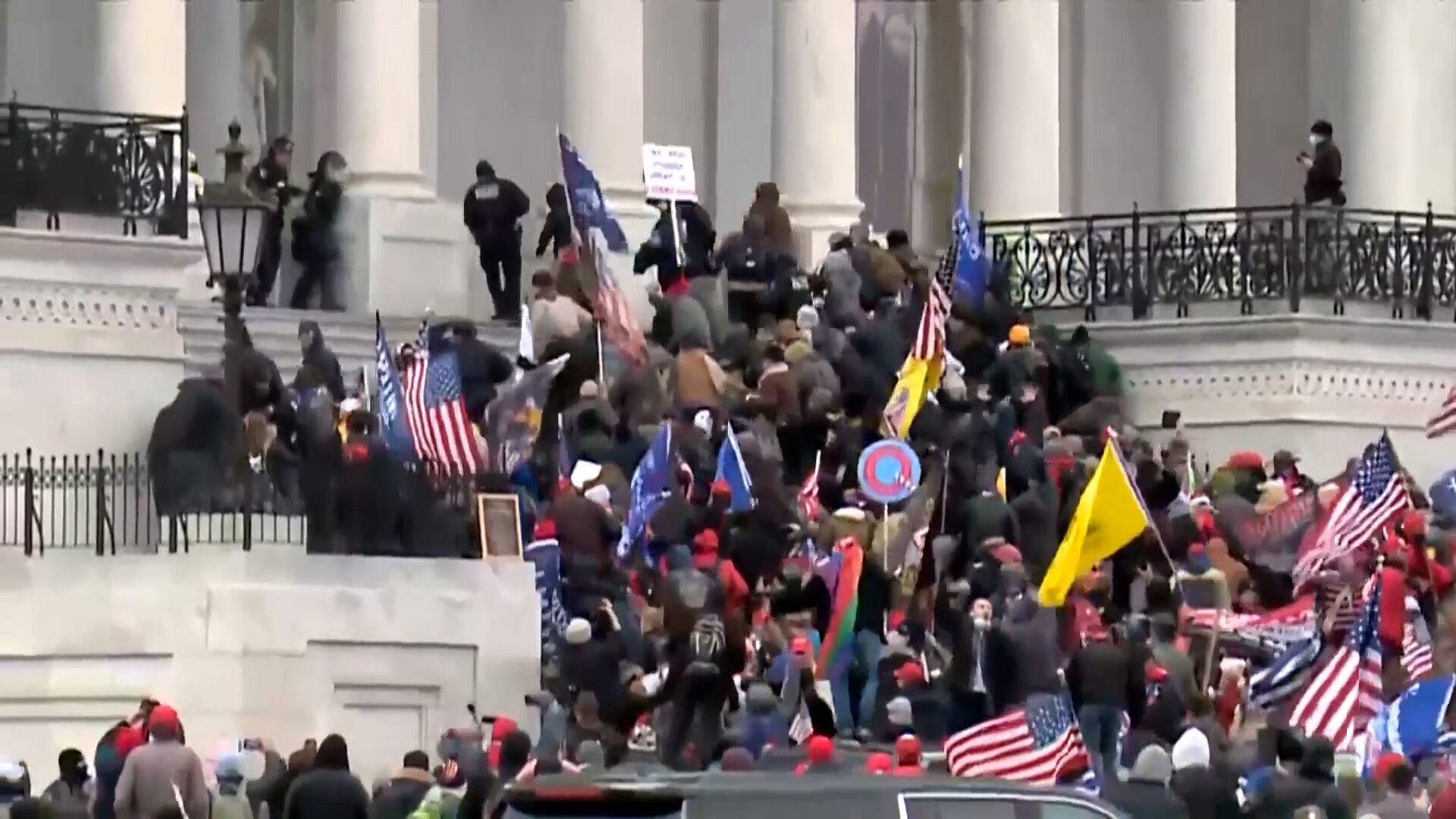 Trump Pardons January 6 Protestors